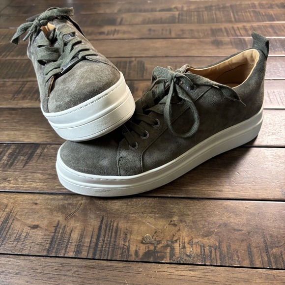 J/SLIDES Shoes - J Slides Women's Noca Green Suede Platform Lace-Up Sneakers Size 8